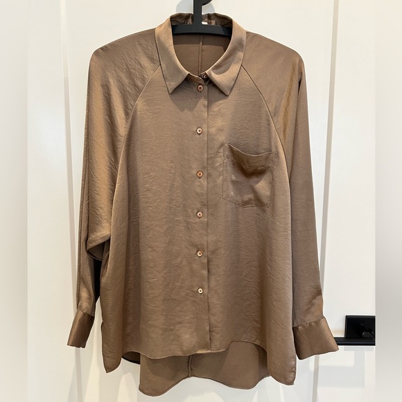 NWOT Aritzia Wilfred Relaxed Button Up Shirt - Picture 1 of 1